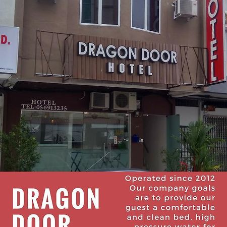 Dragon Door Hotel Sitiawan Esterno foto